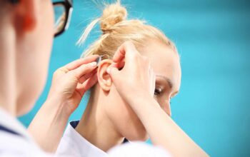 Ear Hearing Aid
